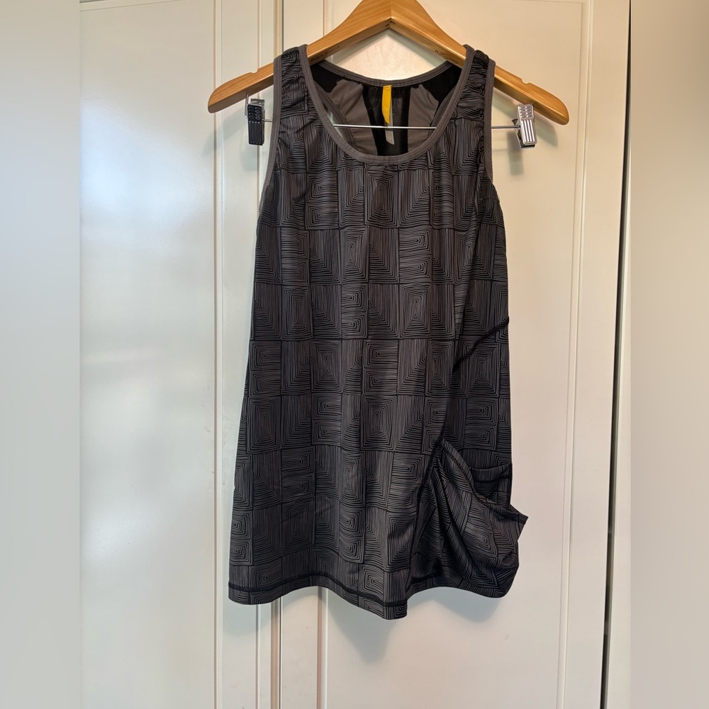 Lolé Black Geometric Sleeveless Top
